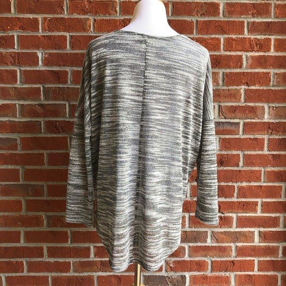 Olive‎ & Oak Marled Sheer Dolman Top - L - Picture 5 of 7